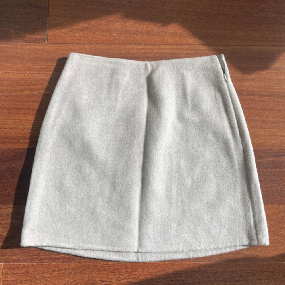 Club Monaco Light Taupe Wool-Blend Mini Skirt | Size 4